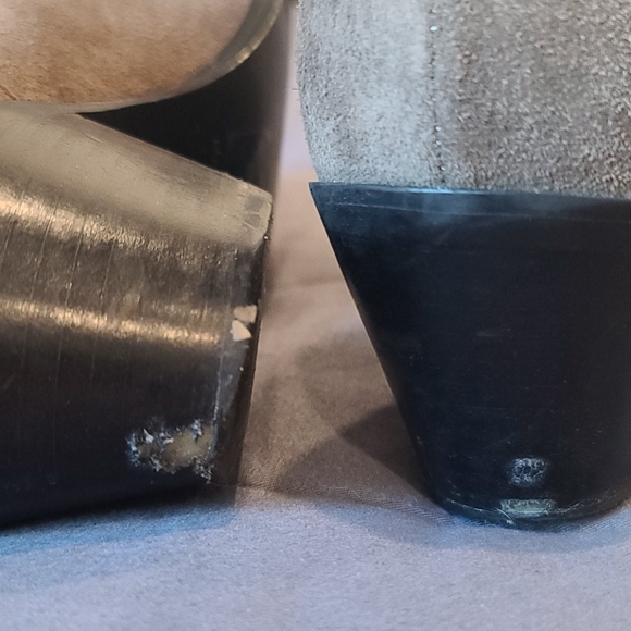 MARC FISHER Olive green/gray suede Chelsea boots - Picture 6 of 8